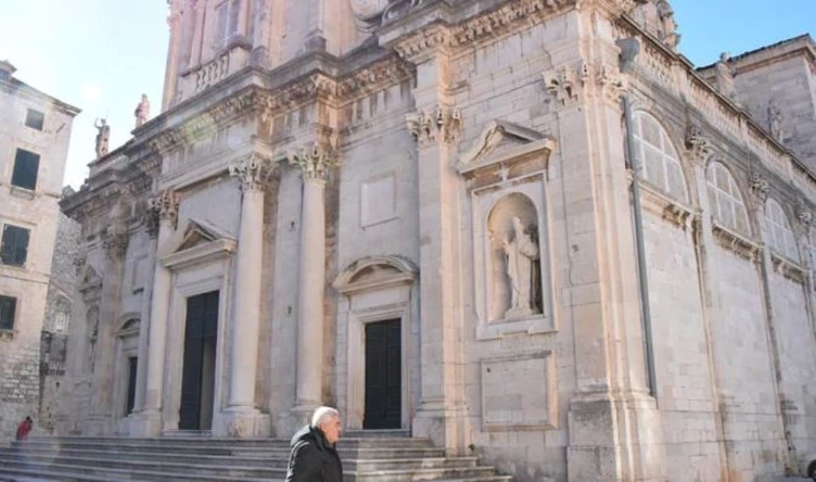 Blagdan je Velike Gospe, u Dubrovniku večeras procesija sa slikom Gospe od Porata