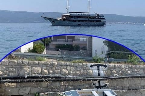 KOGA BRIGA ZA ZNAKOVE U Krilu Jasenice brod se usidrio unatoč jasnoj zabrani sidrenja