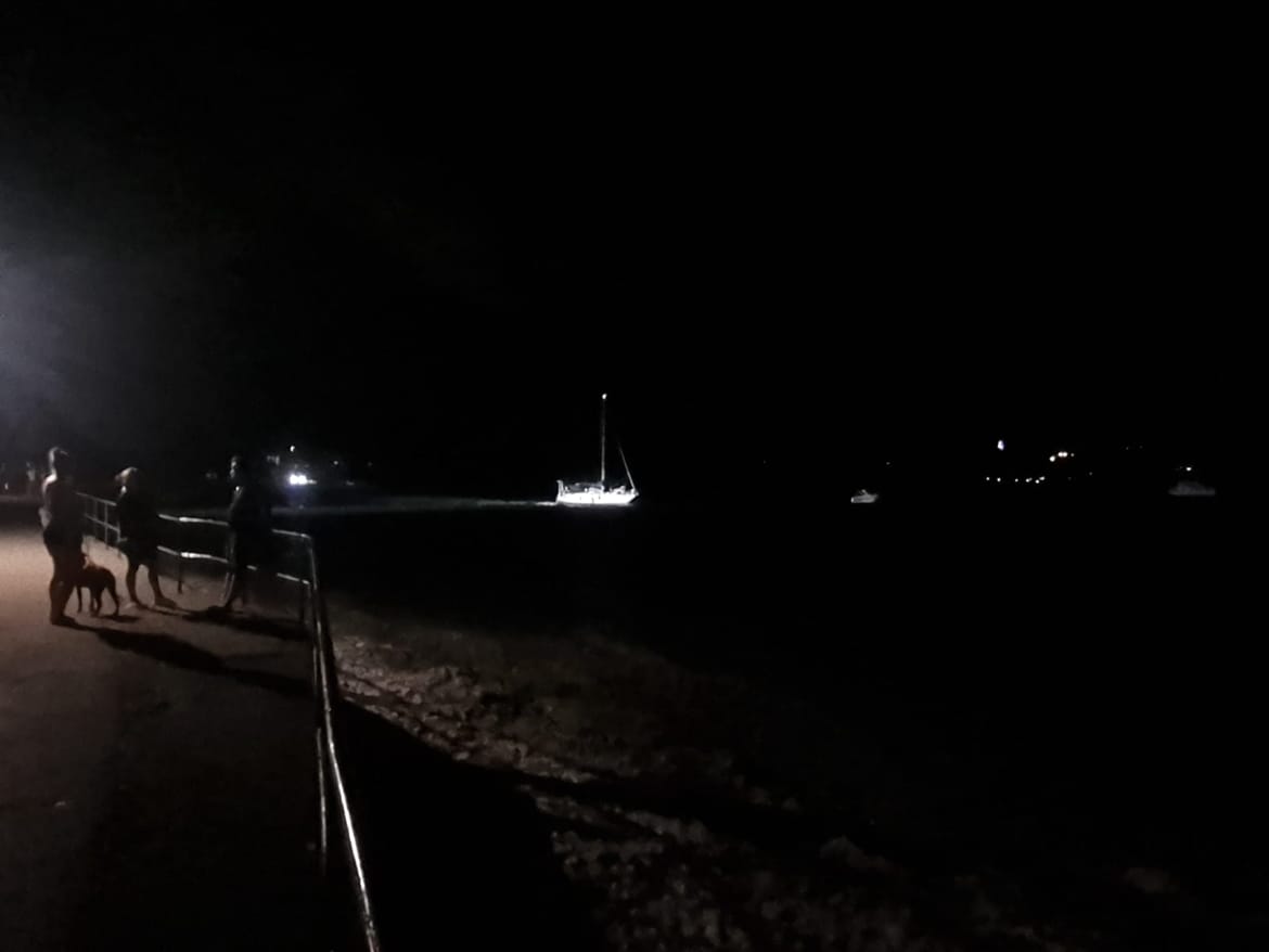 Javio nam se Nijemac iz Medulina: "Svjedočio sam što se dogodilo ispred kampa, tijekom oluje jedrilica je presjekla ogradu za plivače"