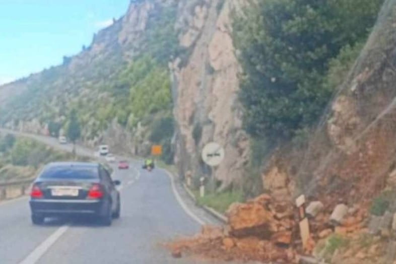 Odron na cesti u blizini Dubrovnika!