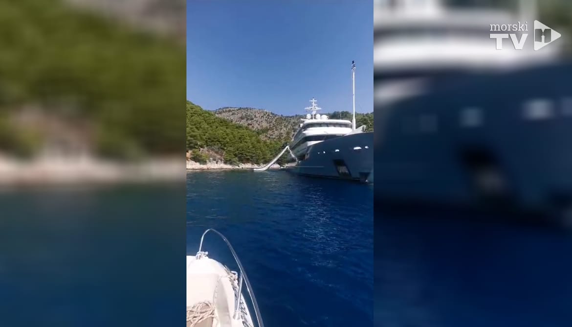 Brodom blokirali čitavu bračku uvalu: "Morali smo se okrenuti i otići"