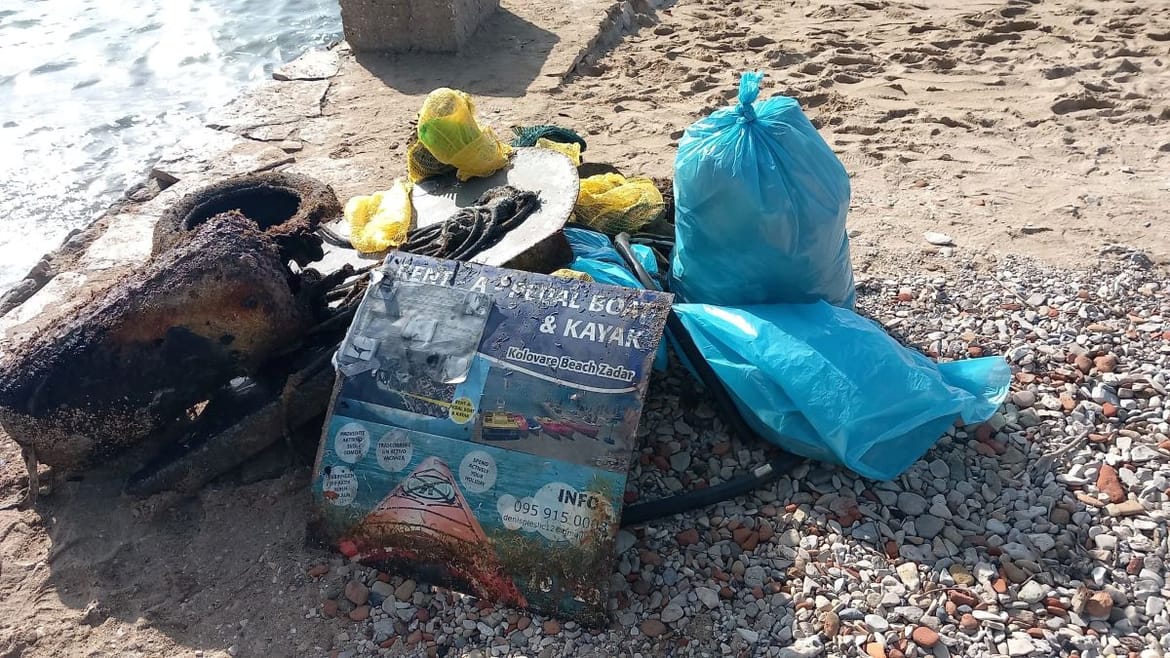 Na zadarskoj plaži Kolovare održana akcija čišćenja podmorja