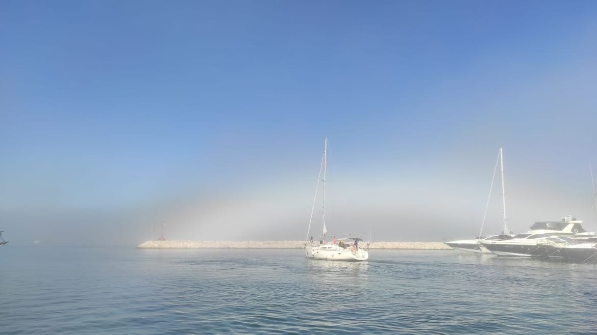 Na sjevernom Jadranu magla, na srednjem i južnom sunčano uz umjeren maestral