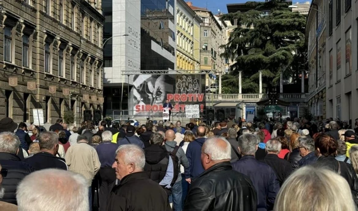 U Rijeci prosvjed - Prosječna hrvatska mirovina iznosi 42% prosječne plaće