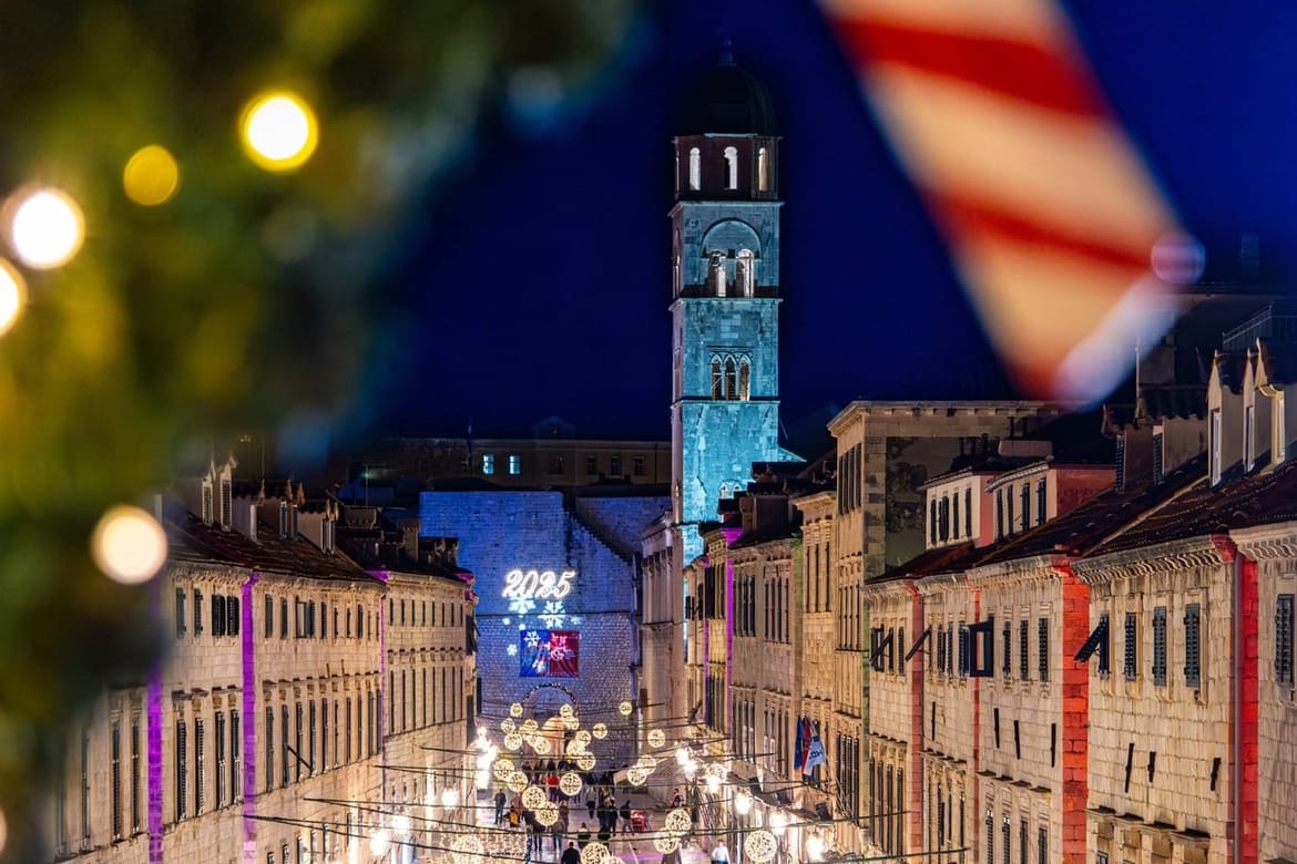 Mato Franković najavio Thompsona na Stradunu uz poruku: "Ustaško znakovlje nije dobrodošlo."