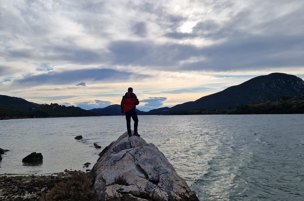 Treći dan traje potraga za nestalim muškarcem u Malostonskom zaljevu koji je otišao roniti i nije se vratio