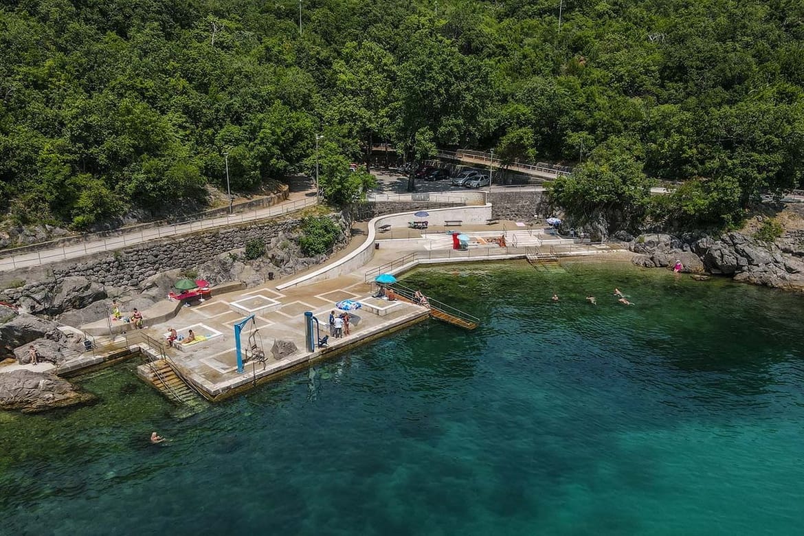 Počinje uređenje pristupne ceste za jedinu plažu za osobe s invaliditetom na Kvarneru