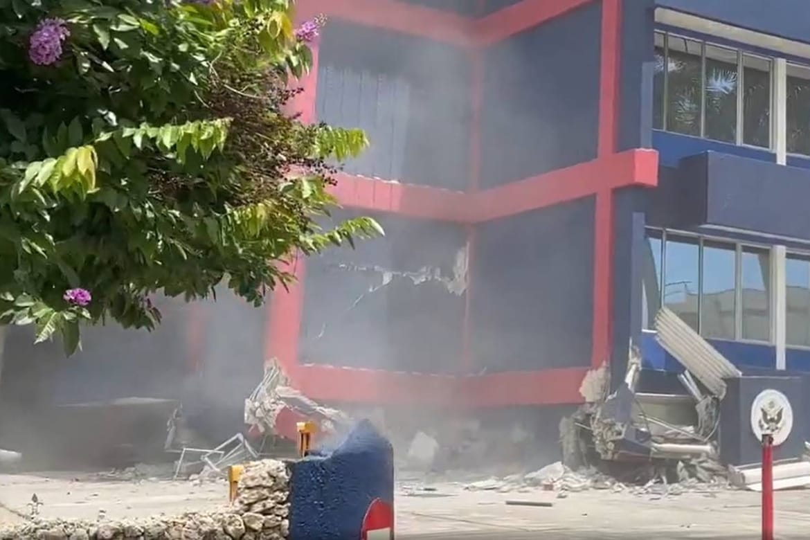 Otočnu državu pogodio razoran potres od 7,3 po Richteru: "Tijela su bila po ulicama!"