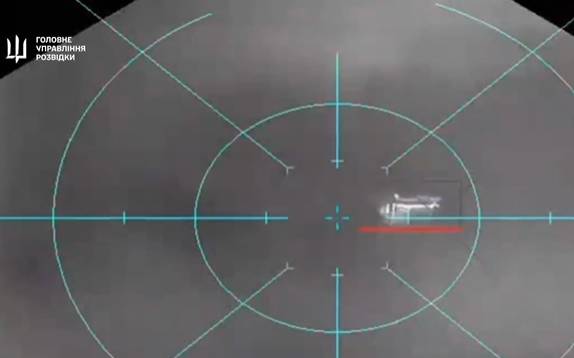Ukrajinci pomorskim dronom oborili ruski helikopter