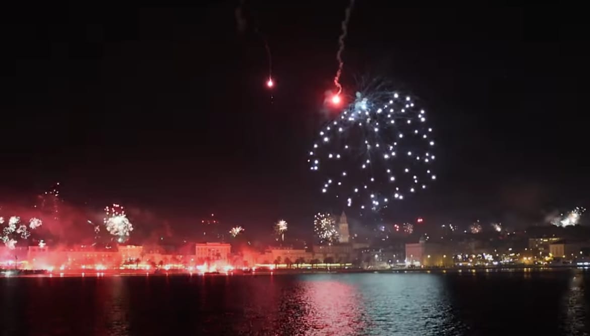 VIDEO Pogledajte spektakularan vatromet nad Splitom u novogodišnjoj noći