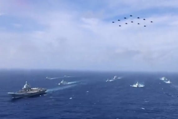 Kinezi Tajvanu "čestitali" novim pomorsko zračnim manevrom