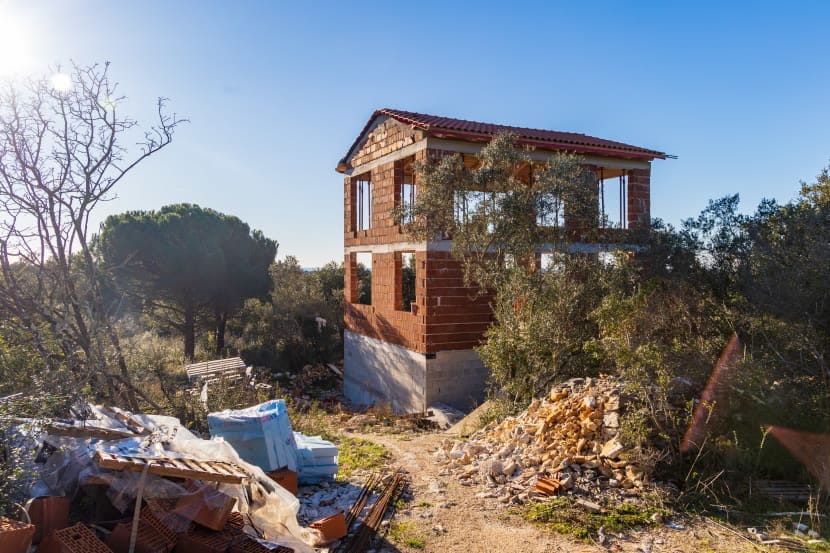 Rovinjska "rapsodija" bespravne gradnje, lokalni HDZ-ovac i dobra zarada. Što se ovdje događa?