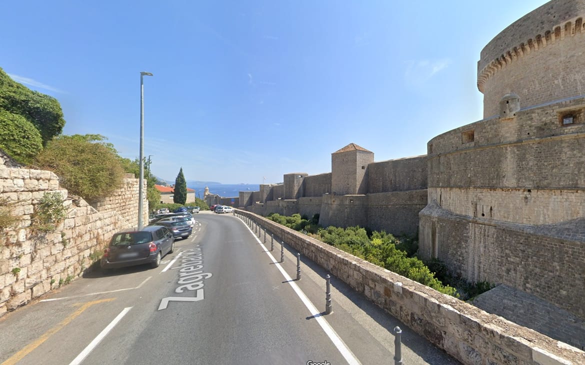 Usred Dubrovnika policija zaustavila vozača koji je kamionom upravljao s 2,35 promila!