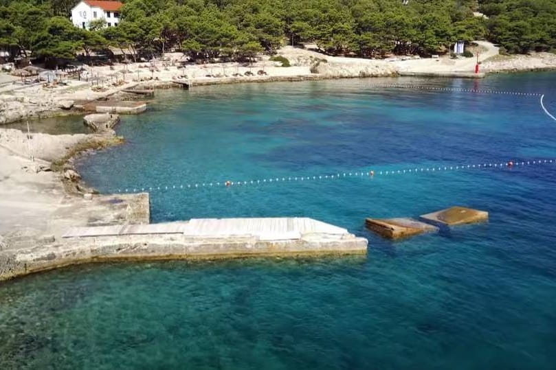 Tvrtka koja Obonjan oglašava kao "privatni otok" zbog lažnog oglašavanja krši hrvatske zakone!