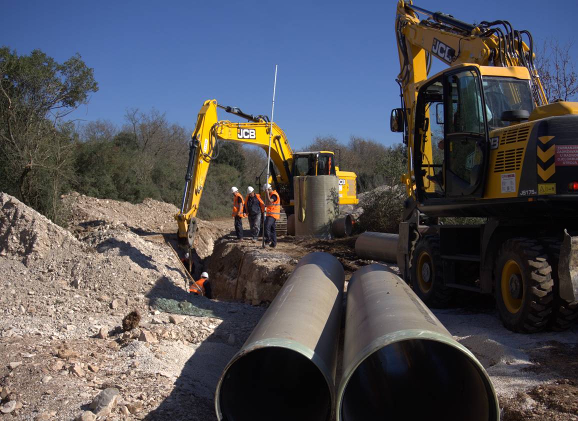 KAKO TEKU RADOVI? Izgradnja havarijskih ispusta u sklopu aglomeracije Pula - Sjever