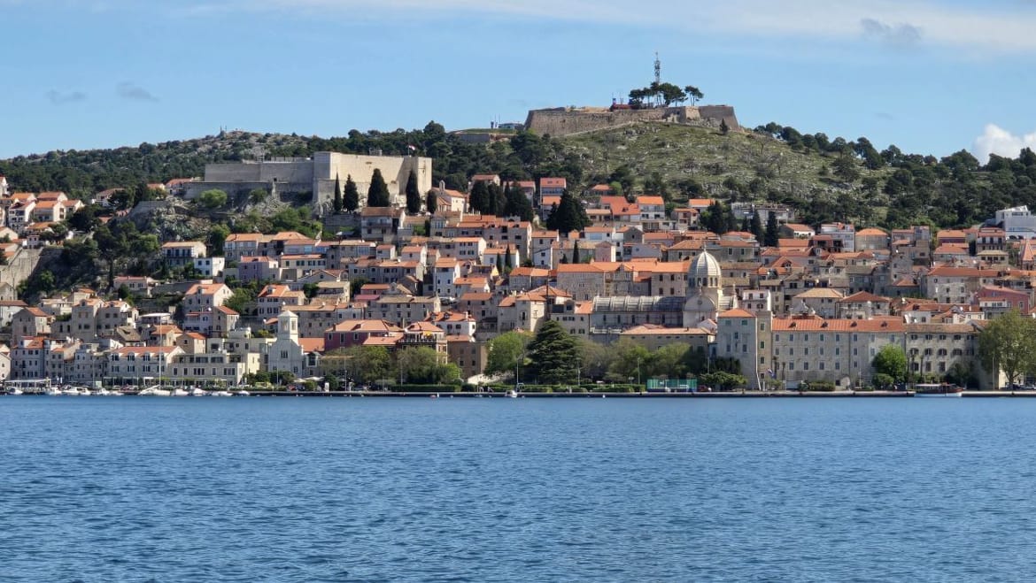 IMA LI PROSTOR SKRBNIKA? U Šibeniku održana sjajna konferencija s eminentnim domaćim i stranim stručnjacima