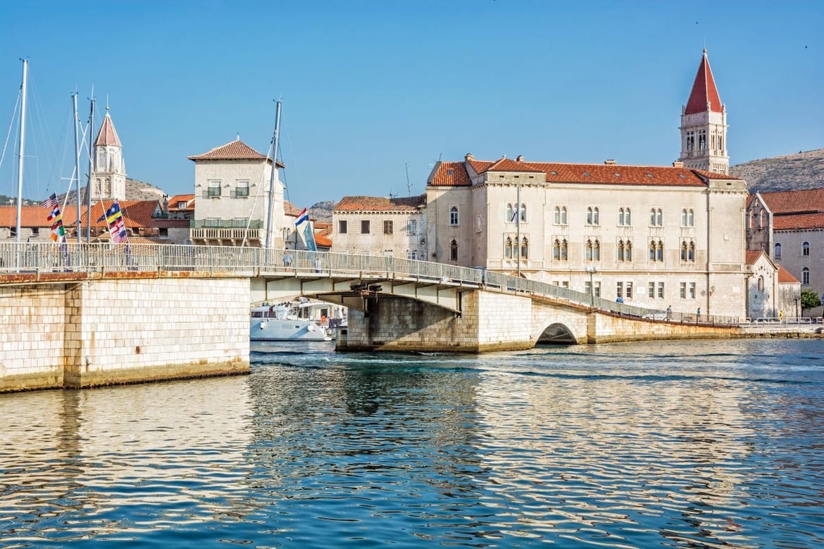 Trogir postaje centar cvita, a na rivi će biti prekrasno!
