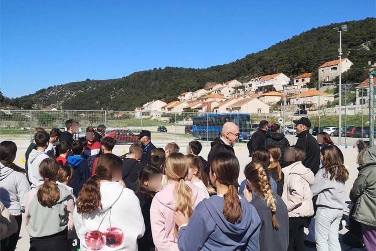 Biciklijada učenika u Pučišćima