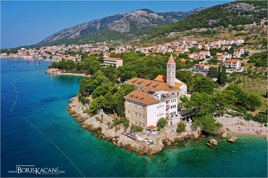 Lučka uprava SDŽ-a započinje s prvim koracima dogradnje luke Bol na otoku Braču