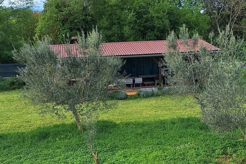 Je li kandidat za gradonačelnika Rovinja izgradio bespravni objekt dok u svom izbornom programu ističe borbu protiv bespravne gradnje?