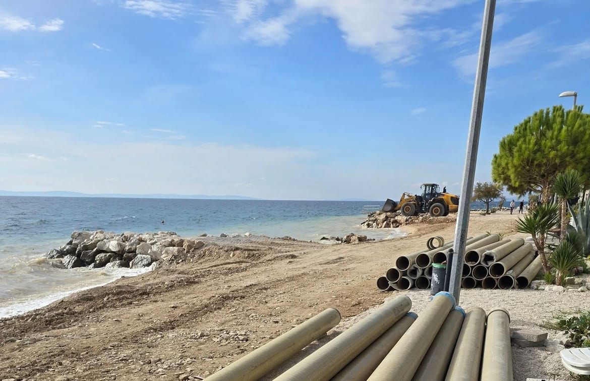 U Podstrani se gradi veliki kanalizacijski i vodovodni cjevovod