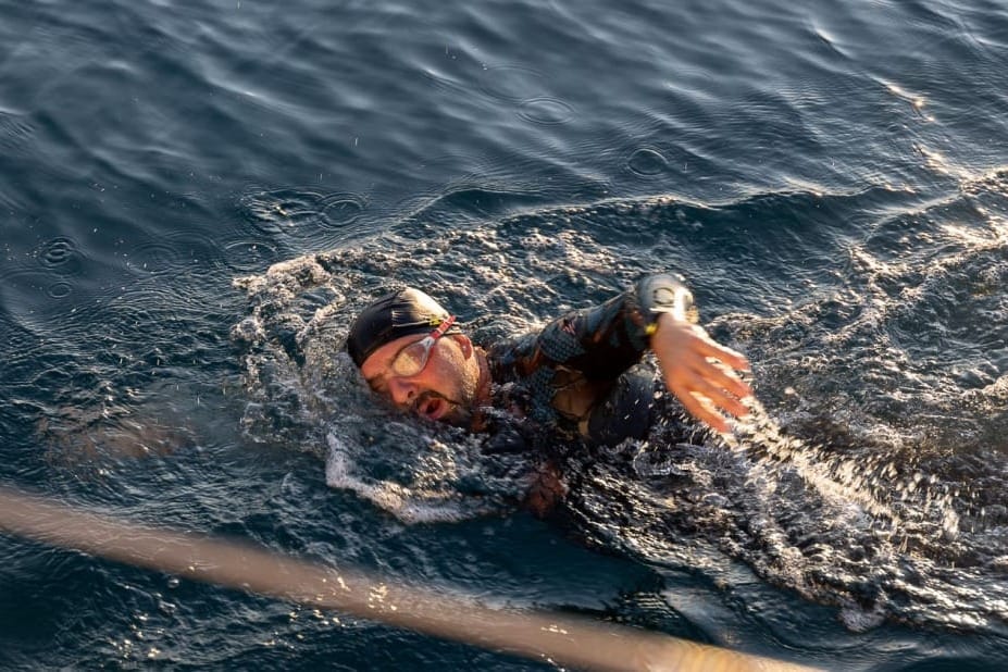 NAJLJEPŠA PRIČA JADRANA  Otac preplivao more u čast sina koji živi u svakom zaveslaju!
