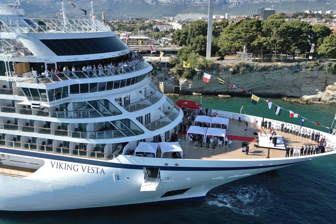 Norveški 240 metarski kruzer kršten u Splitu