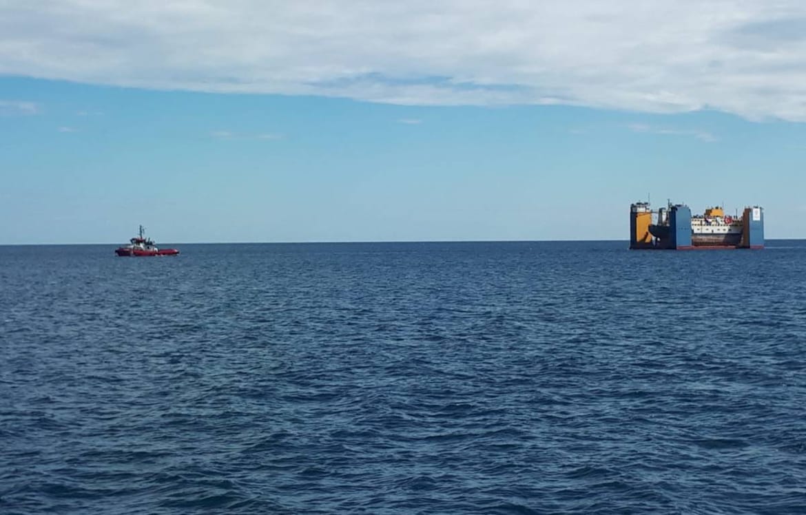 Odsukani brod Deala napokon otegljen iz teritorijalnih voda Republike Hrvatske!