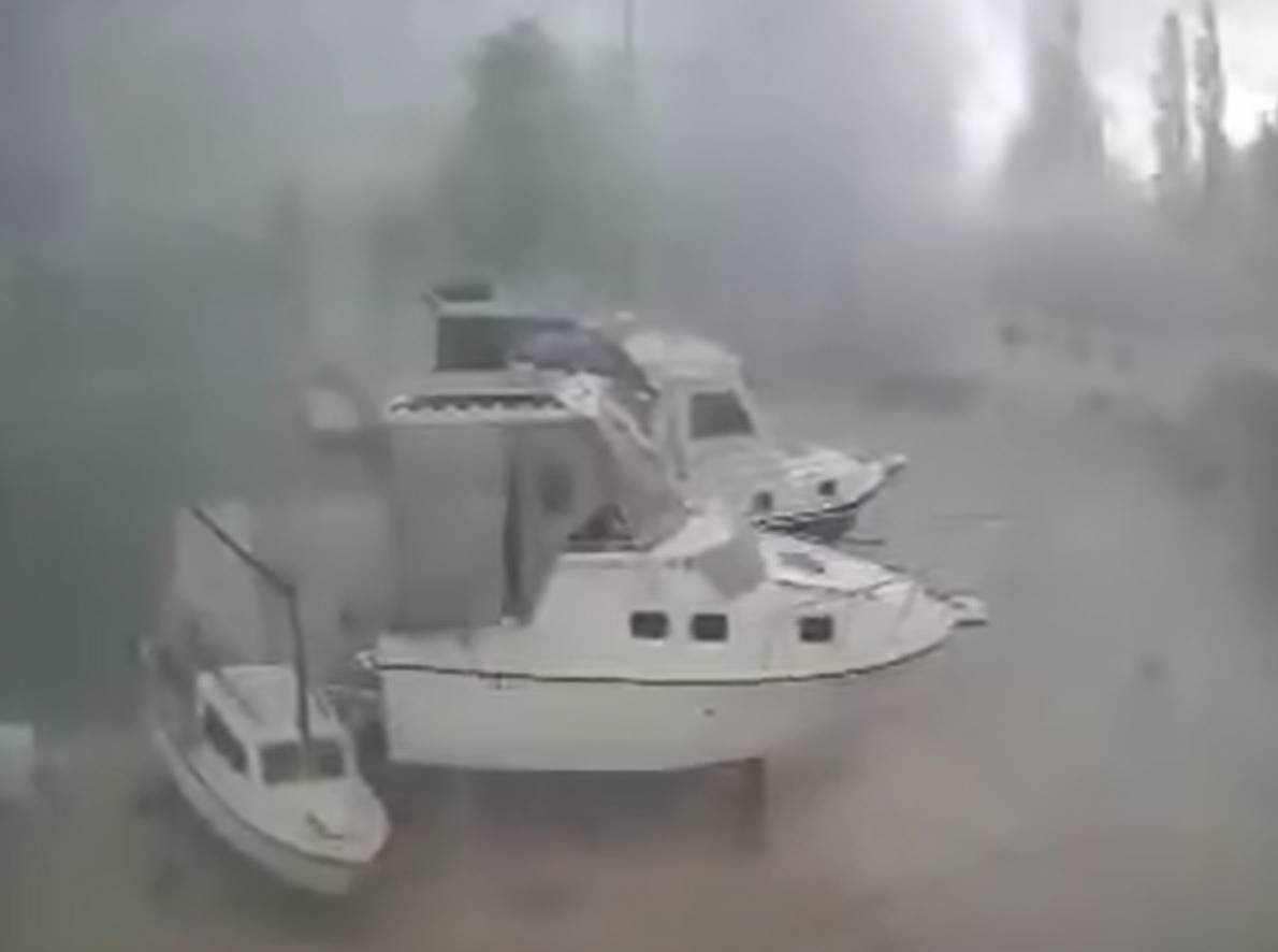 VIDEO Pogledajte monstruoznu snagu splitskog nevremena: "U tren oka na Spinutu se sve treslo!"