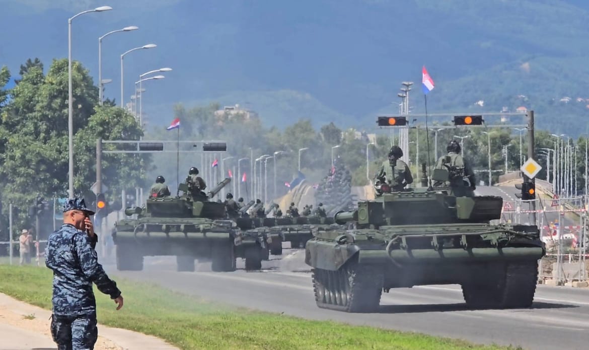 Vojni mimohod i mimoplov 2025. u brojkama - Najspektakularniji prikaz oružja i moderne vojne tehnike