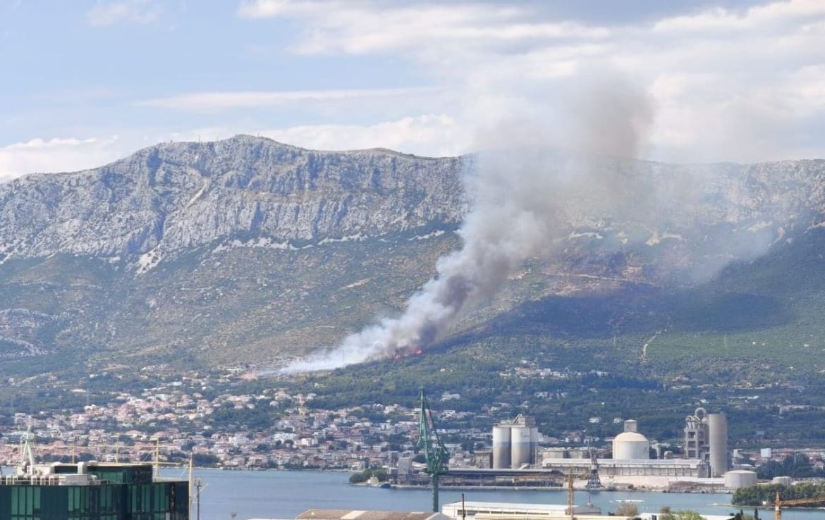 Poznato tko je izazvao požar kod Kaštela
