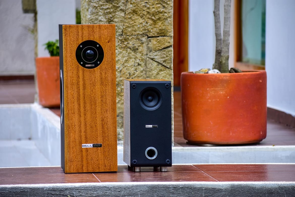 "SLUŠAJ VAMO" U Hvaru na sebi nose zvučnike, a u najvećem istarskom gradu ih - kradu!