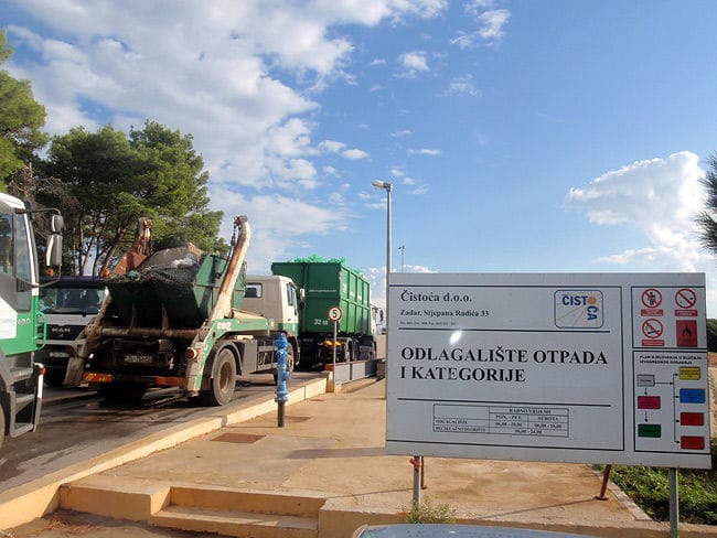 Azbest s “Galeba” završio u Zadru, a zadarska Čistoća i Grad Zadar o tome nemaju pojma!?