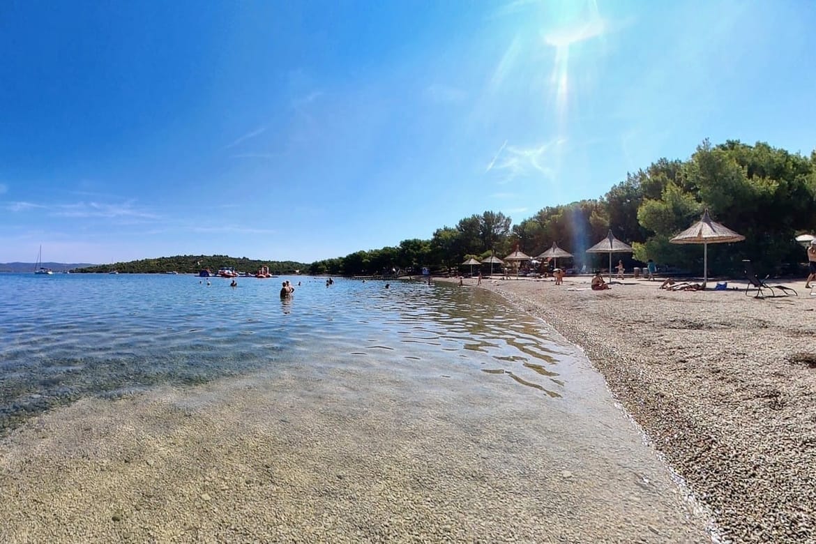 Niz krađa od Vodica do Tisnog