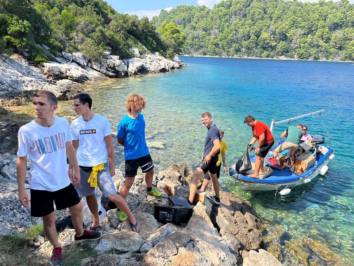 Poznati svećenik uputio apel za kupnjom barke u programu za mlade na otoku Mljetu - Za barku supljen novac u samo jednom danu!