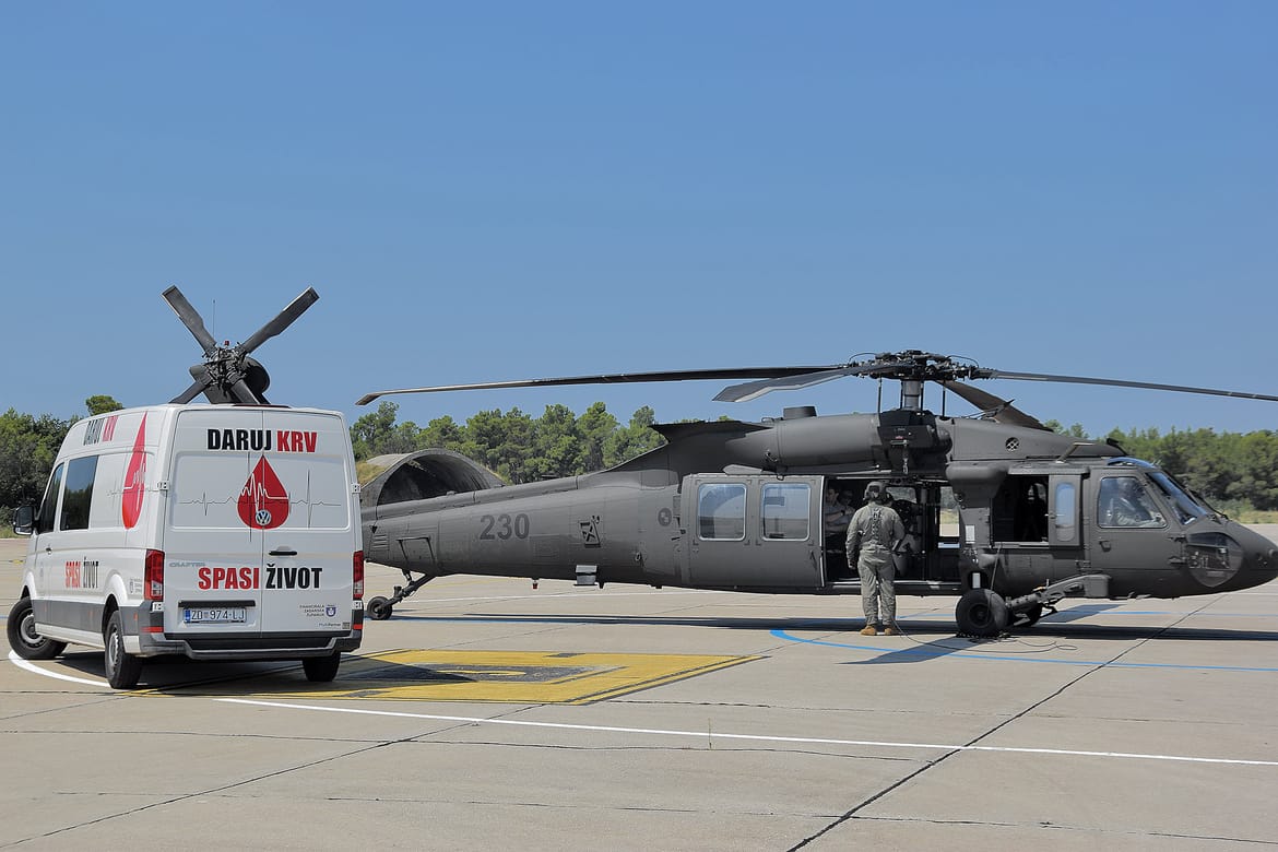 Helikopterom HRZ-a srce za transplantaciju stiglo iz Zadra u Zagreb