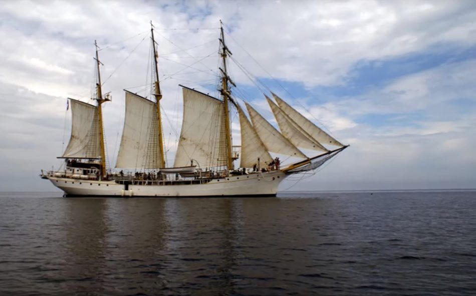 Crnoj Gori prosvjedna nota zbog znački za školski brod Jadran