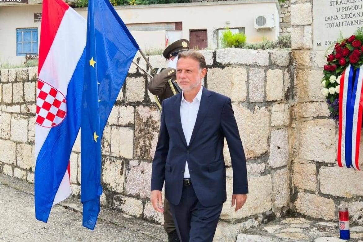 Predsjednik Sabora na Golom Otoku: "Hrvatski narod bio je žrtva dva totalitarna i autoritarna pa i zločinačka režima"