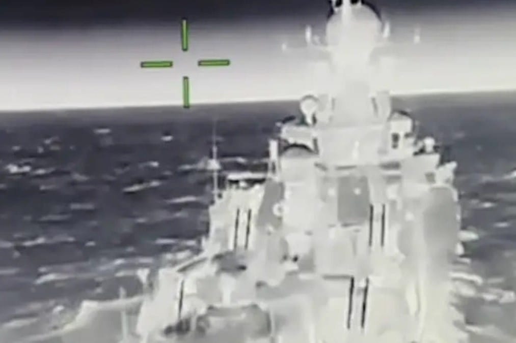 AZOVSKO MORE Ukrajina pogodila ruski nosač krstarećih projektila blizu Krima i objavila video