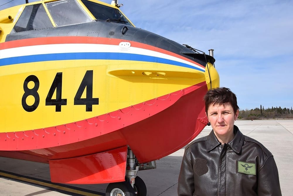 Nakon masovne zahvale Crnogoraca, MORH objavio: "Pilotkinja Doboš nije gasila požare u Crnoj Gori"