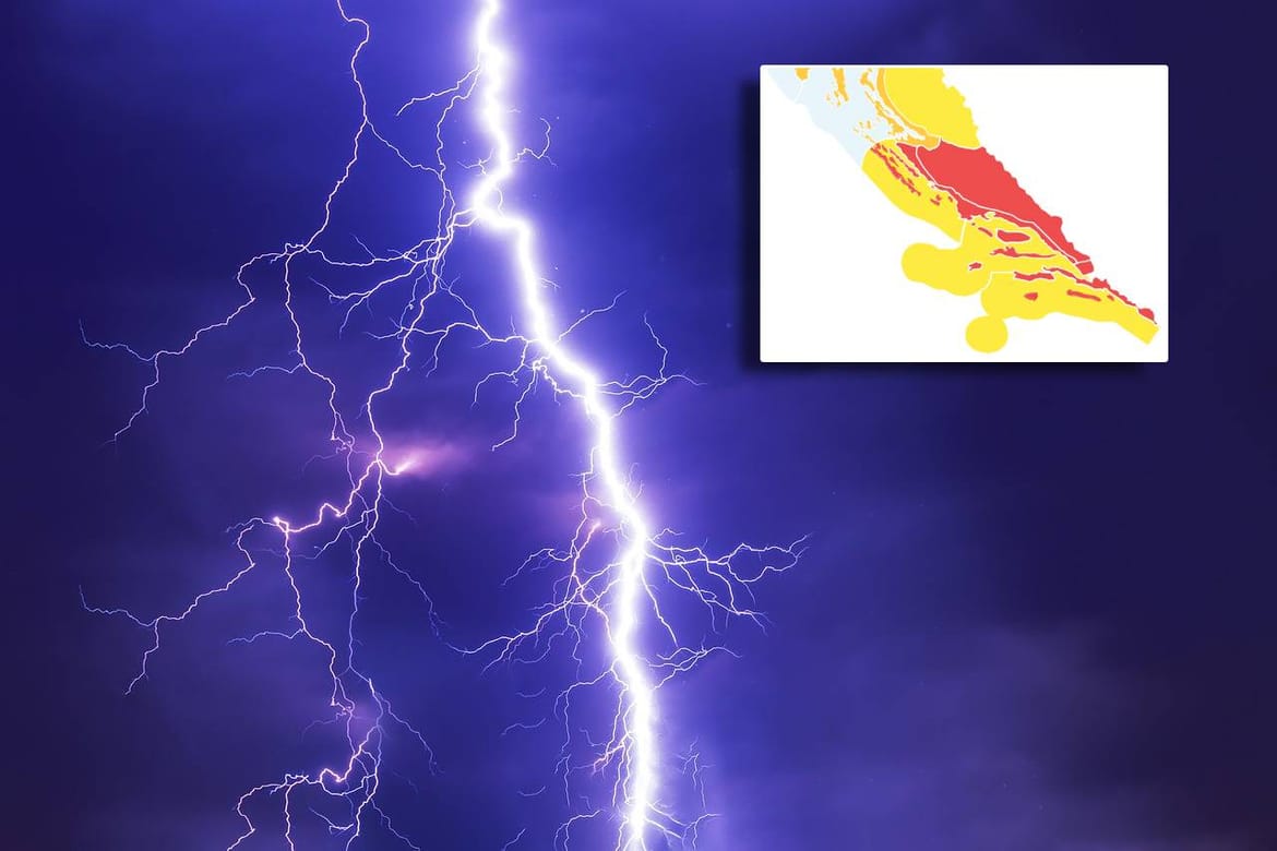 CRVENI METEOALARM U Dalmaciji očekujte kišu, grmljavinu i olujni vjetar