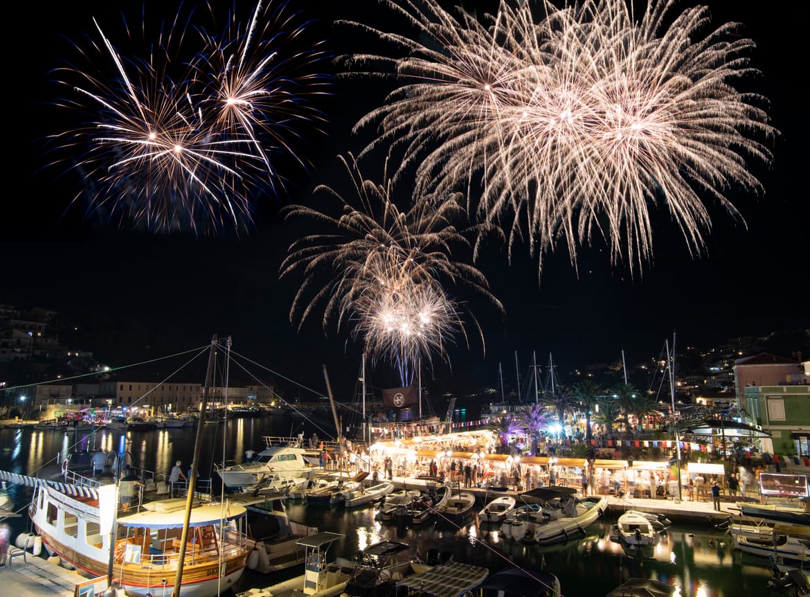 Fešta vina u Jelsi - jedna od najstarijih jadranskih manifestacija!