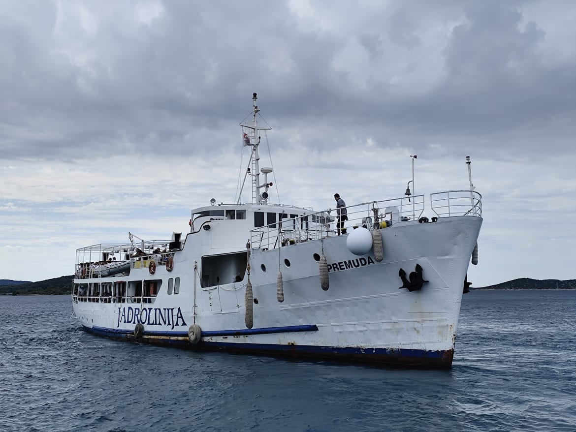 PAD BOKOBRANA Brod od utorka navečer ne pristaje u Prvić Luku, Lučka uprava problem će riješiti u petak