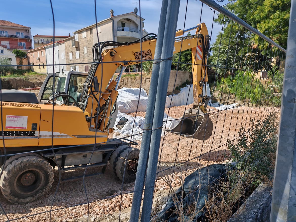 Ministarstvo kulture: "Nije istina da se arheološko nalazište u Stobreču devastira, namjerno se zatrpava da bi se zaštitilo"