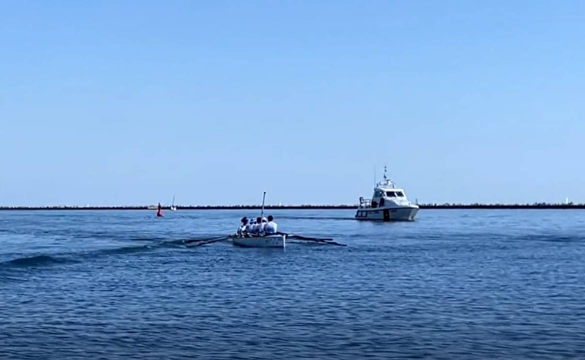 PULA - RAVENNA Talijanski veslači pokušali srušiti rekord, no more je imalo druge planove!
