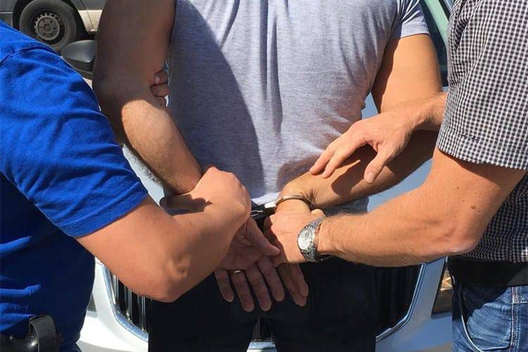 U Dubrovniku pokušao zavesti maloljetnike: "Uhićen je!"