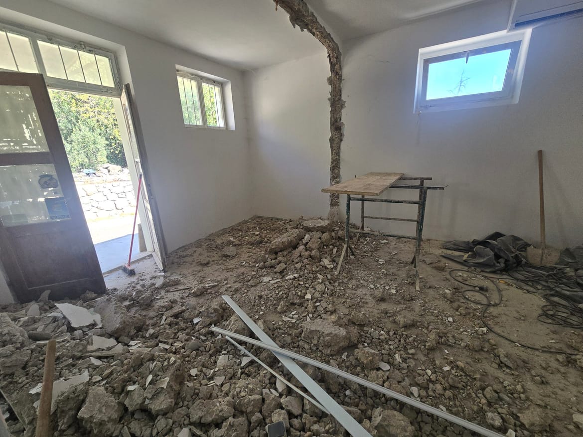 U Babinom Polju na Mljetu obnavlja se ljekarna, radovi do kraja godine