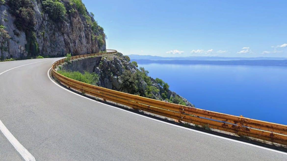 Kreće sanacija opasne ceste na Biokovu gdje često padaju goleme stijene!