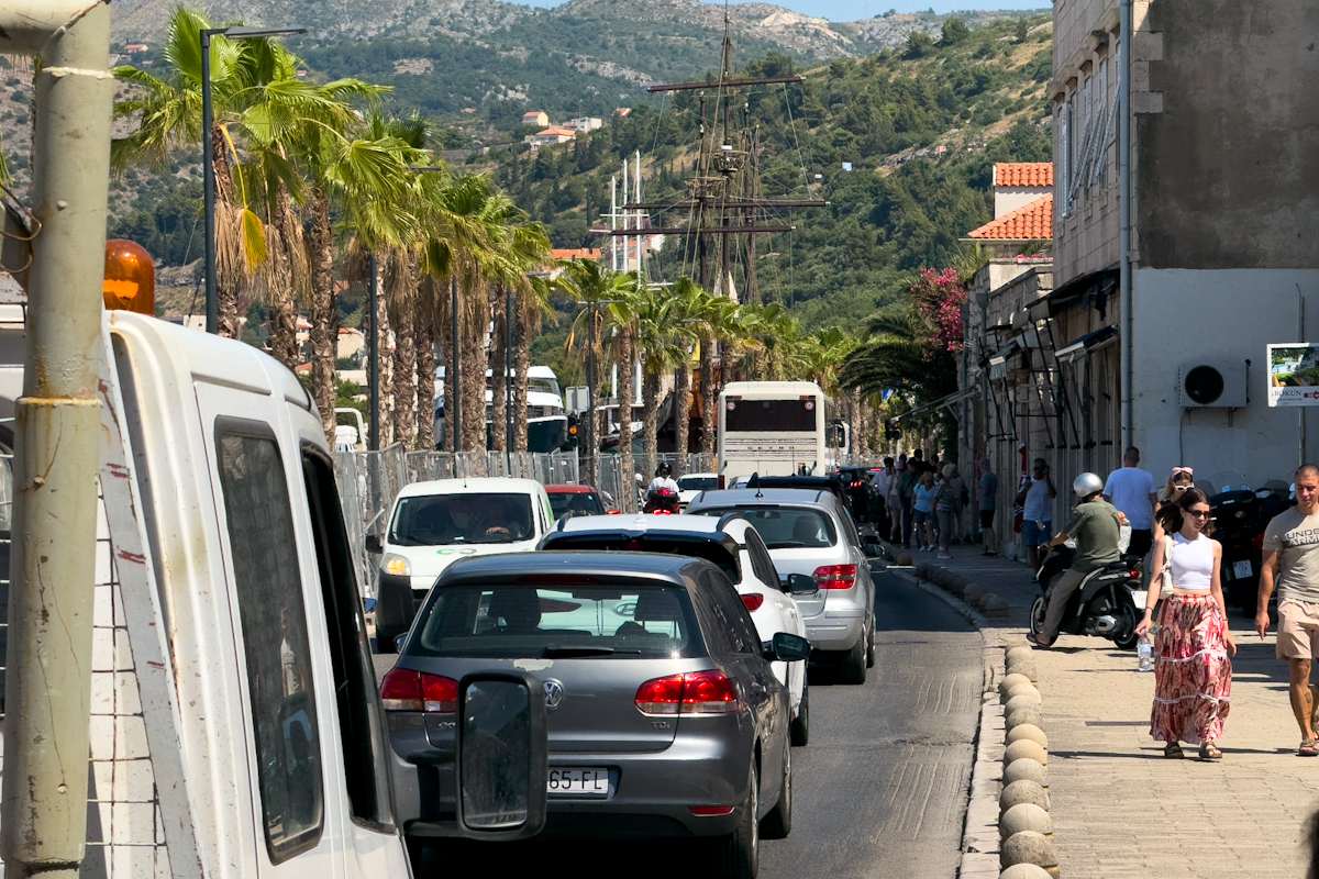 Stranka 'Srđ je Grad': "Ne obavezuju nas želje investitora već trebamo štititi Grad!"