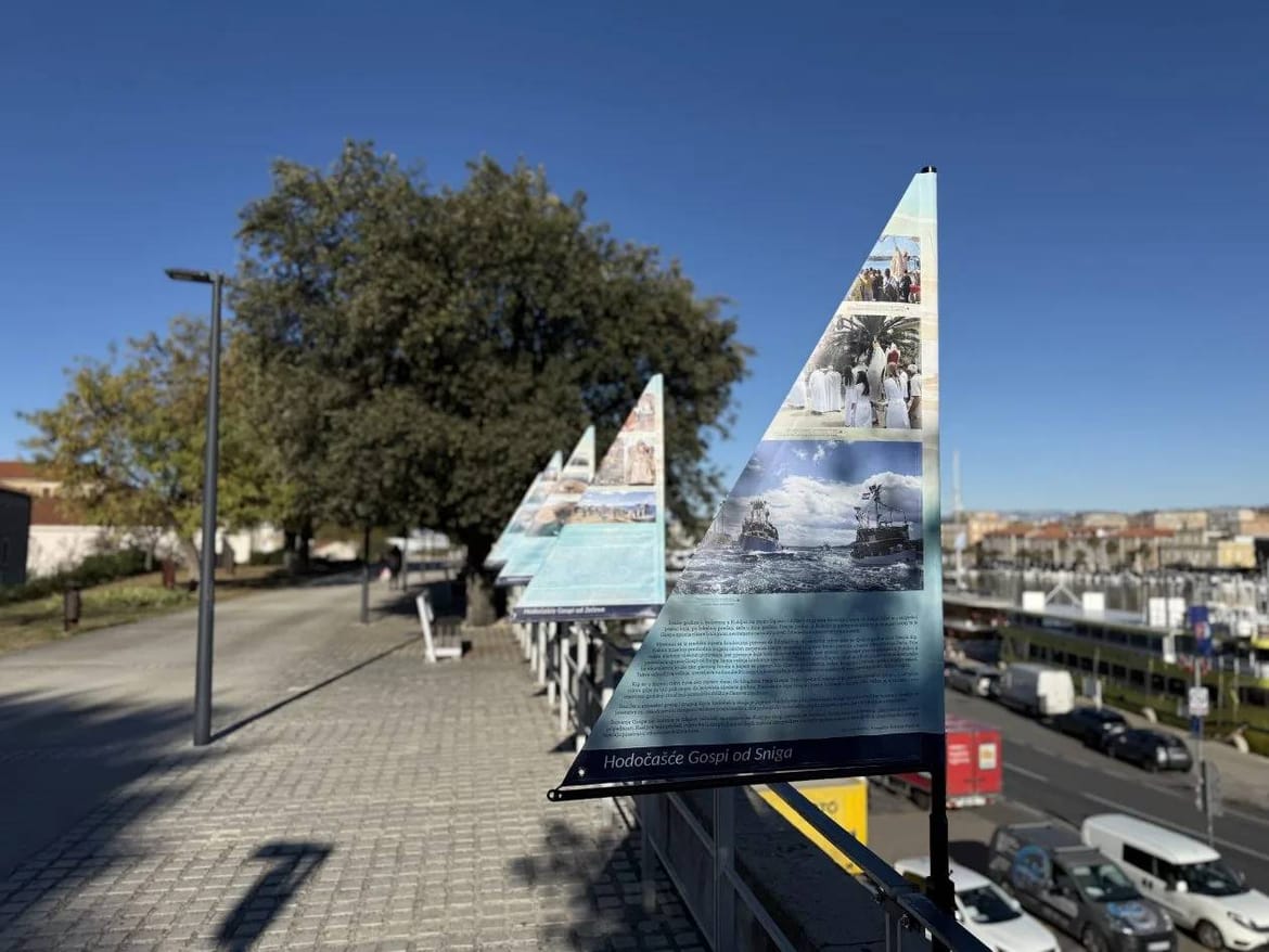 Na zadarskim bedemima možete pogledati jedra s pričom o svetištima na Jadranu